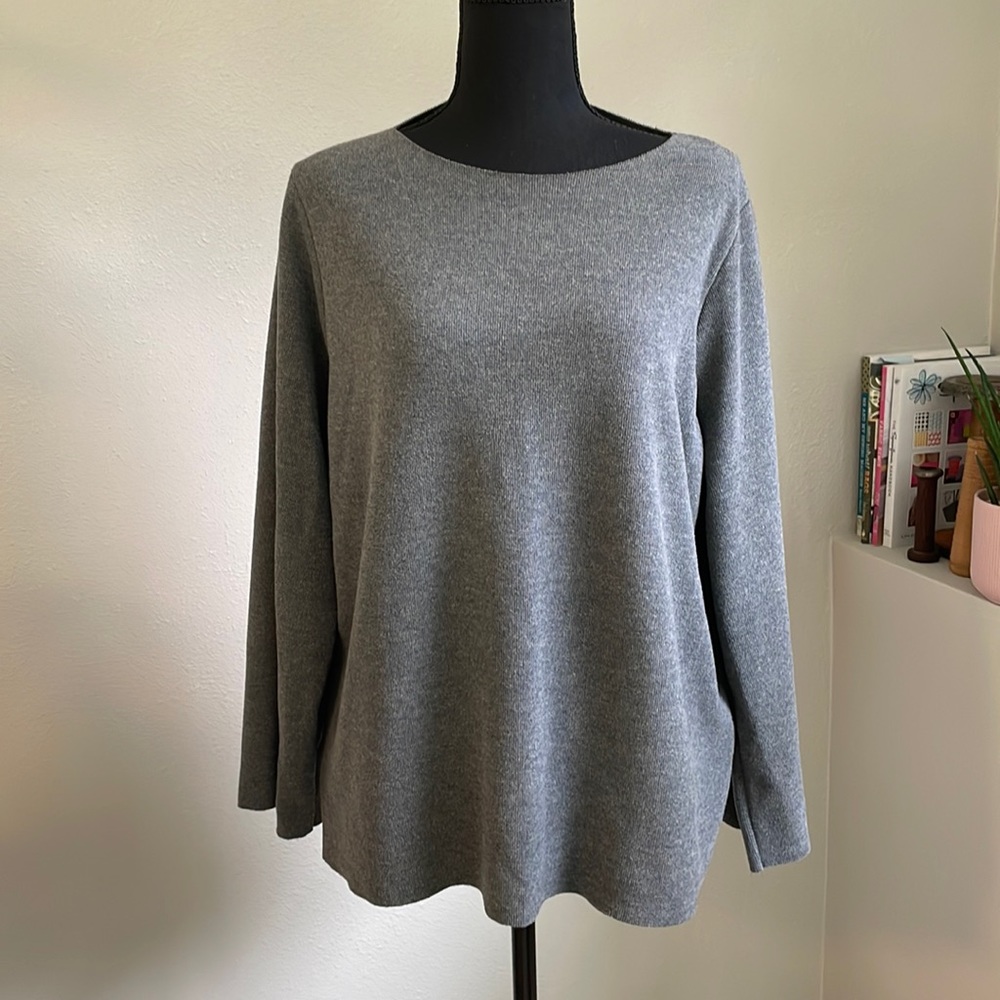 Zara Trafaluc gray sweater, size L